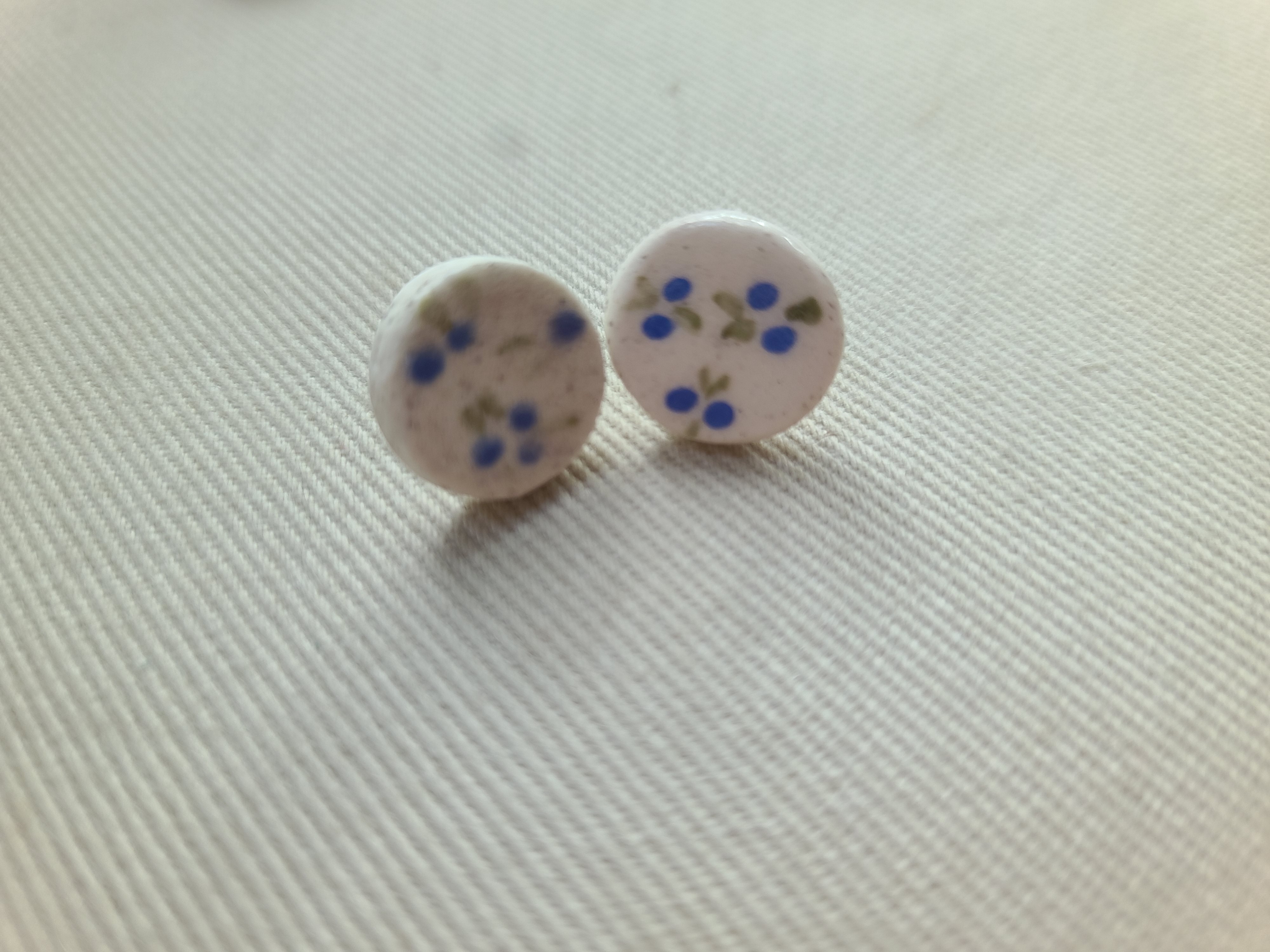 Blueberry Flat Circle Earrings